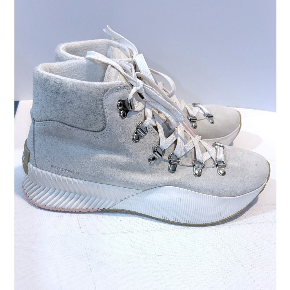 Sorel Out N About III Conquest Waterproof Suede Winter Boots Sea Salt 9